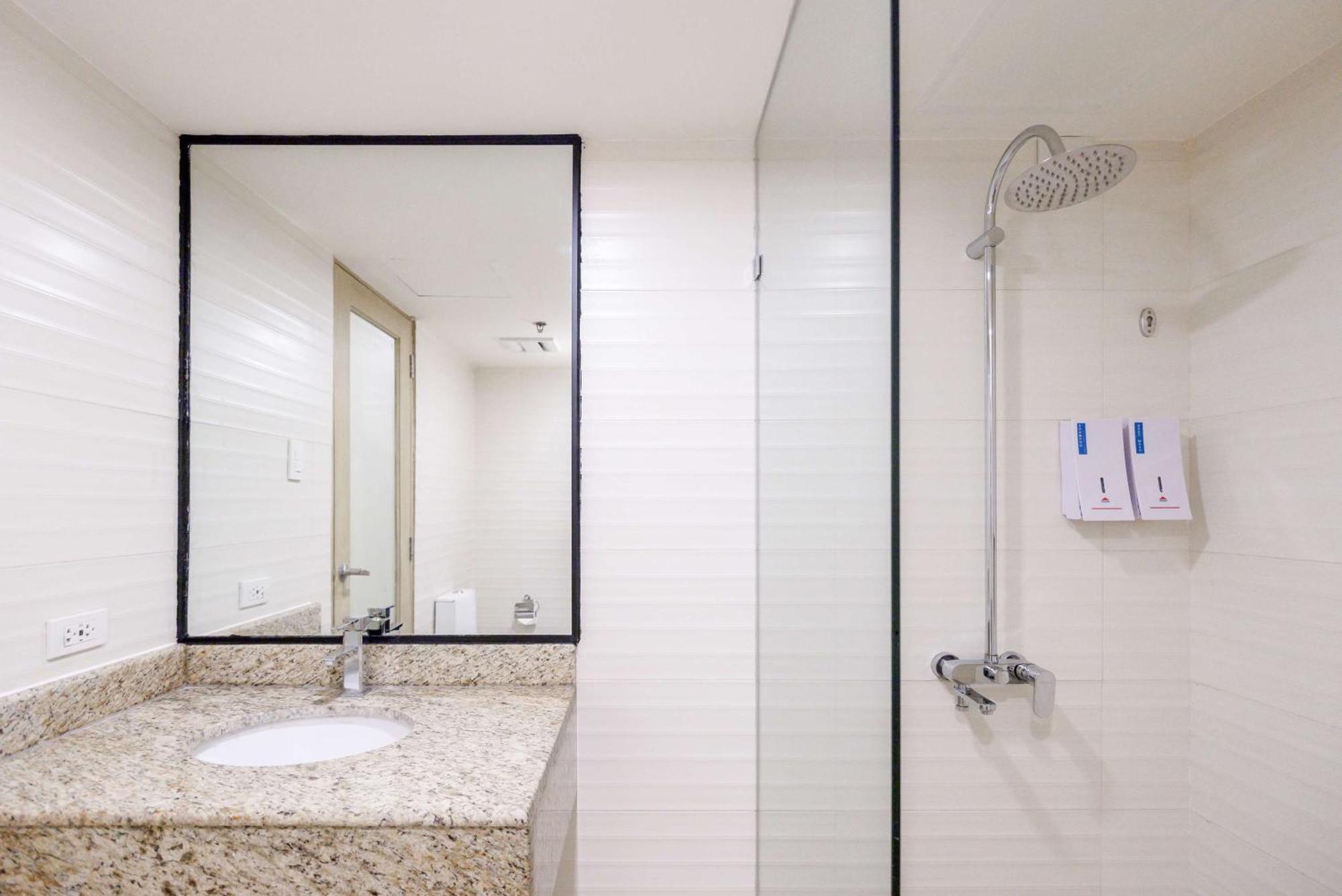 Surestay Plus By Best Western Cebu City Exteriör bild